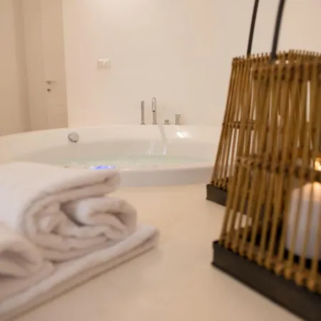 Dimora Sardaro Luxury Suites Monopoli Exterior photo